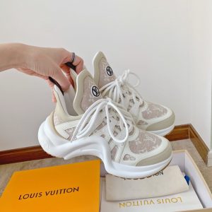 22.5cm EUR(35) US(5) UK(3)